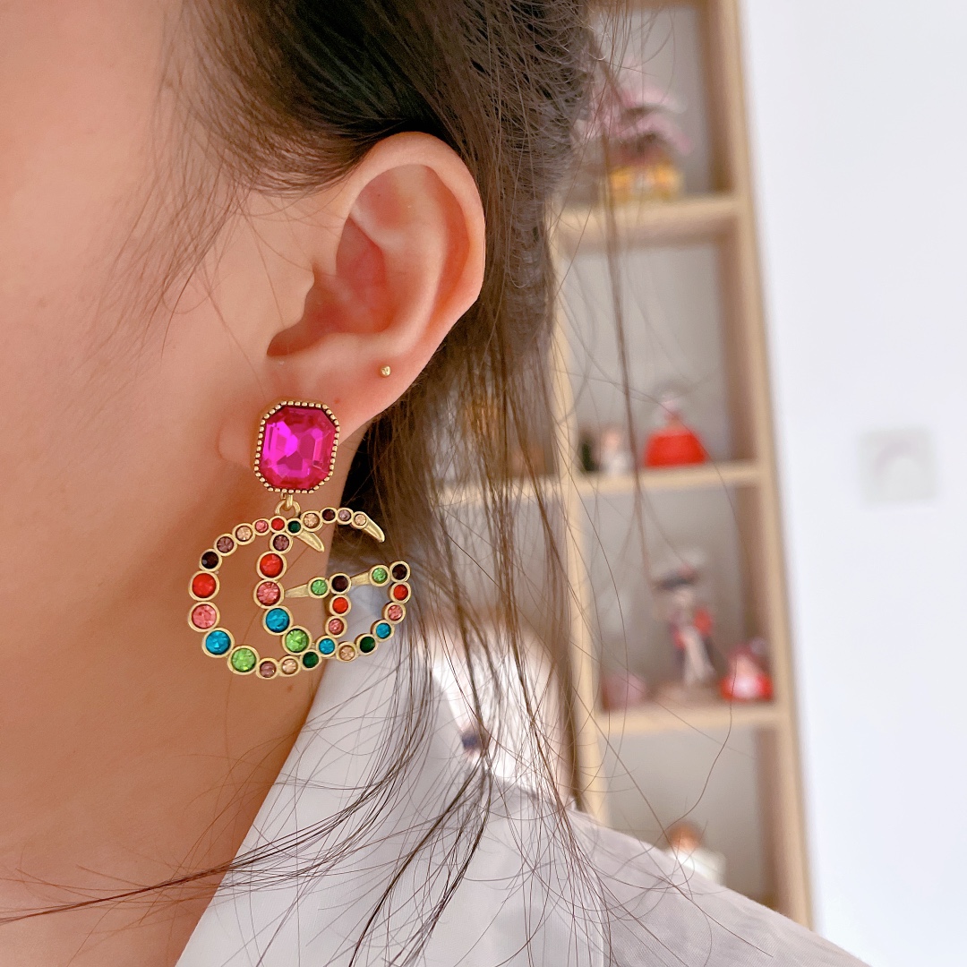 Gvc*1 D1am0nd GG Earrings Pink For Women