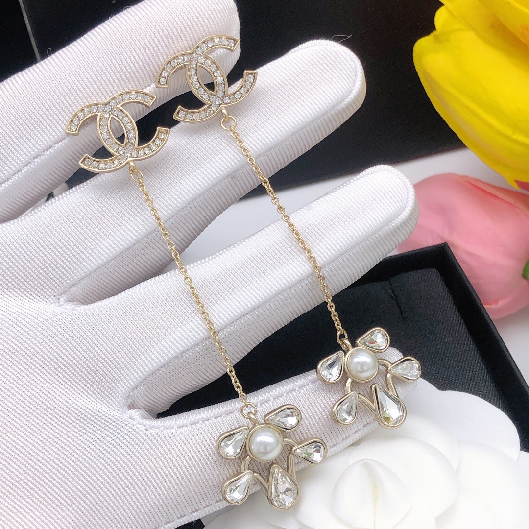 Ch**el D1am0nd Tassel Earrings Gold For Women