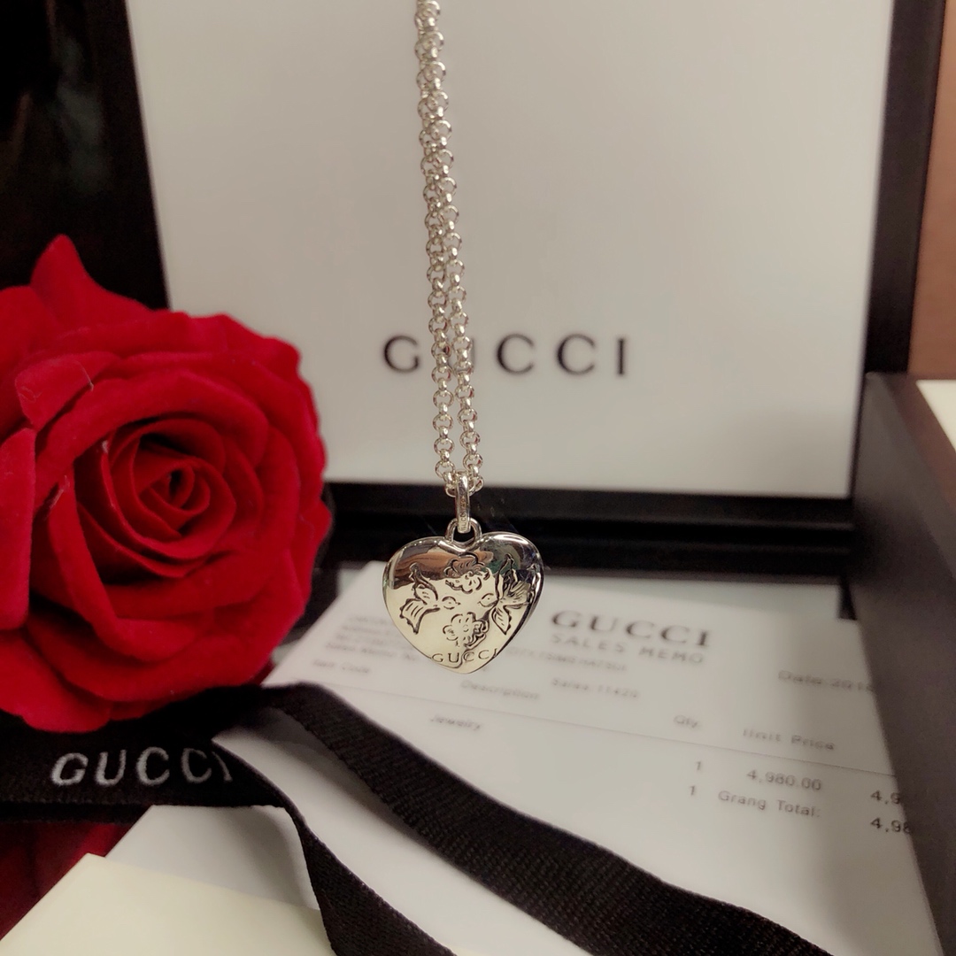 Gvc*1 Heart Shaped Necklace Silver For Women