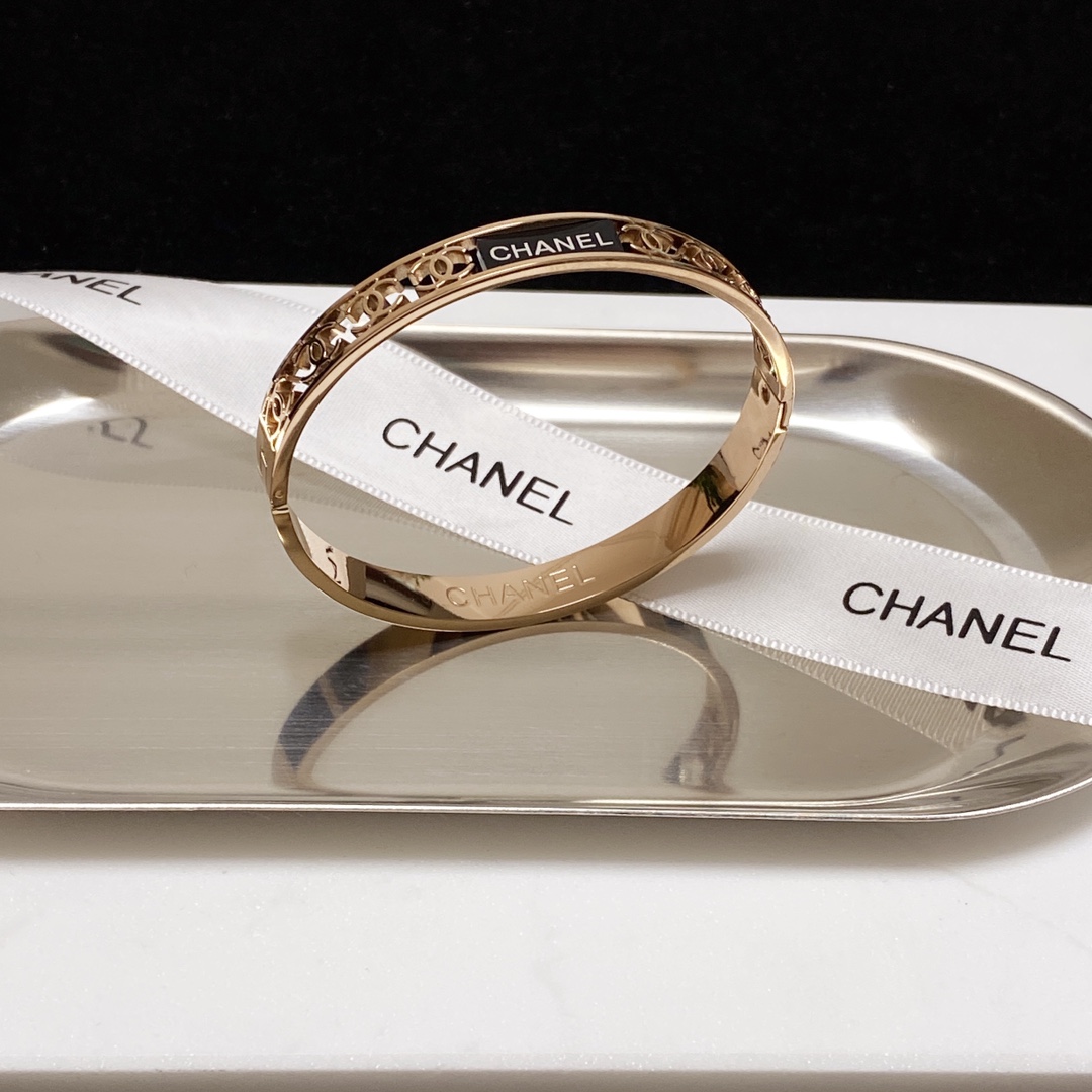 Ch**el Hollow Bracelet Gold For Women