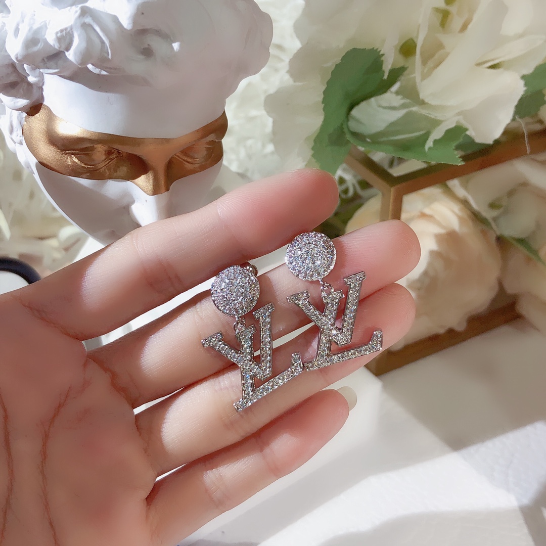 L0vis Vvtt0n LV Iconic Twinkle Earrings Silver Tone For Women