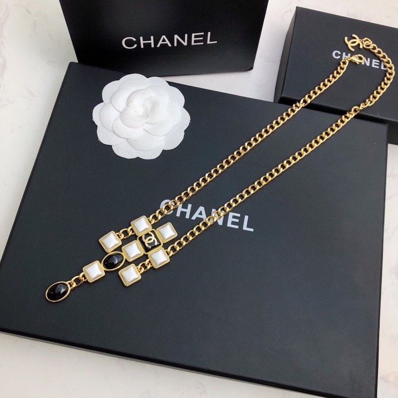 Ch**el Morden Stone Necklace Gold Tone For Women