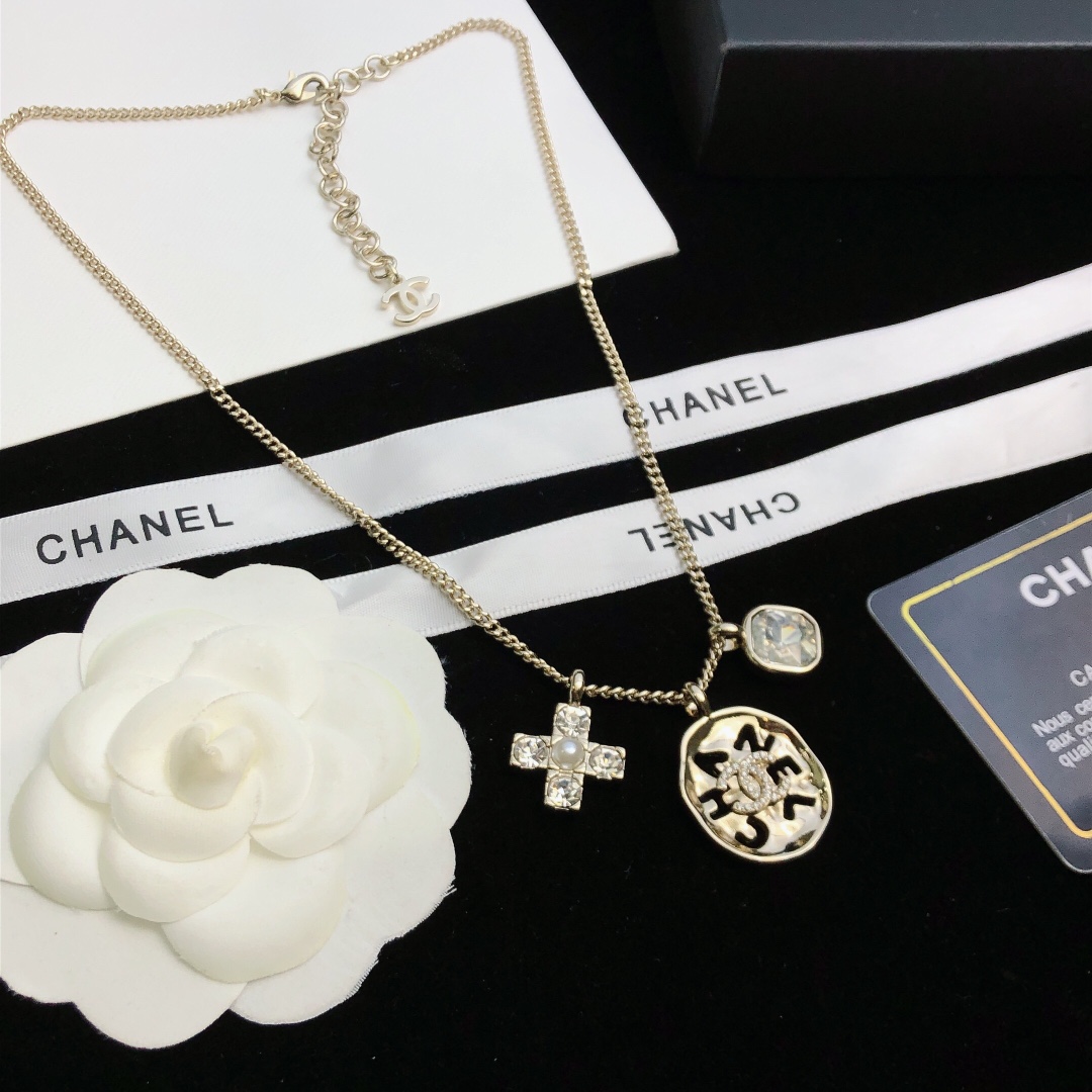 Ch**el Necklace Gold For Women