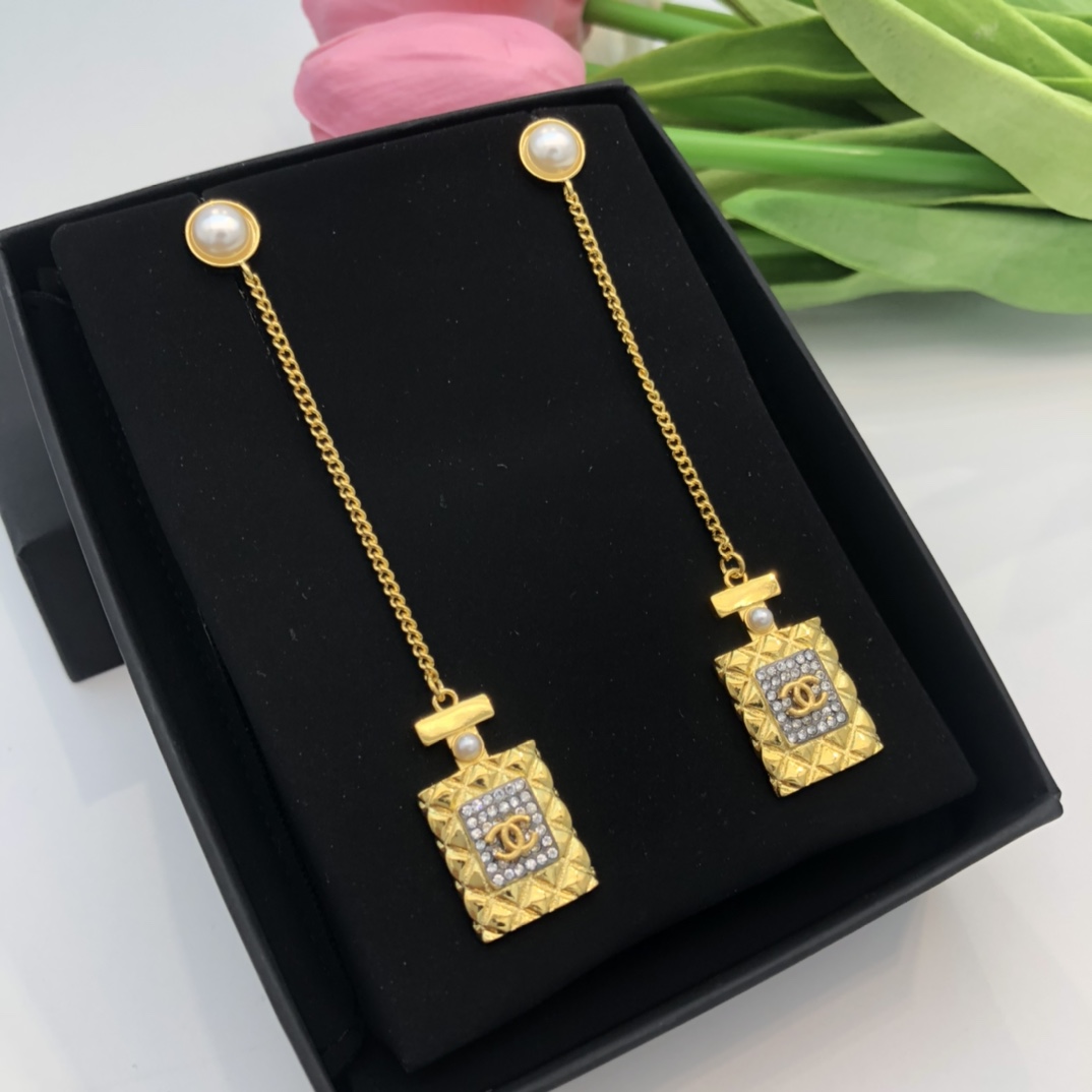 Ch**el Perfume Bottle Heart Earrings Gold For Women