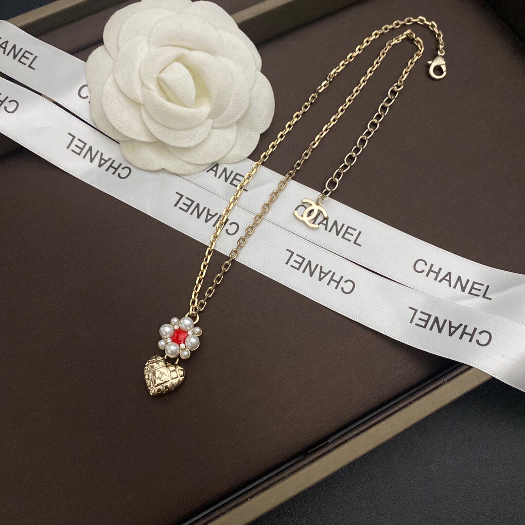 Ch**el Red Stone Hit Point Necklace Gold Tone For Women