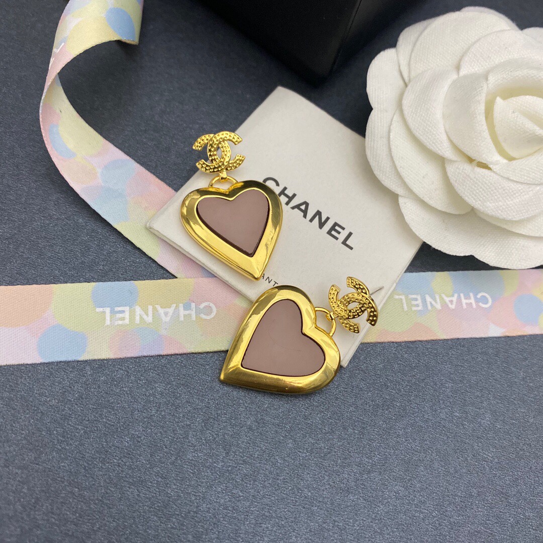 Ch**el Yellow Thick Border Heart Earrings Gold Tone For Women