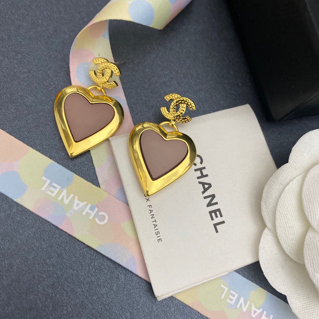 Ch**el Yellow Thick Border Heart Earrings Gold Tone For Women