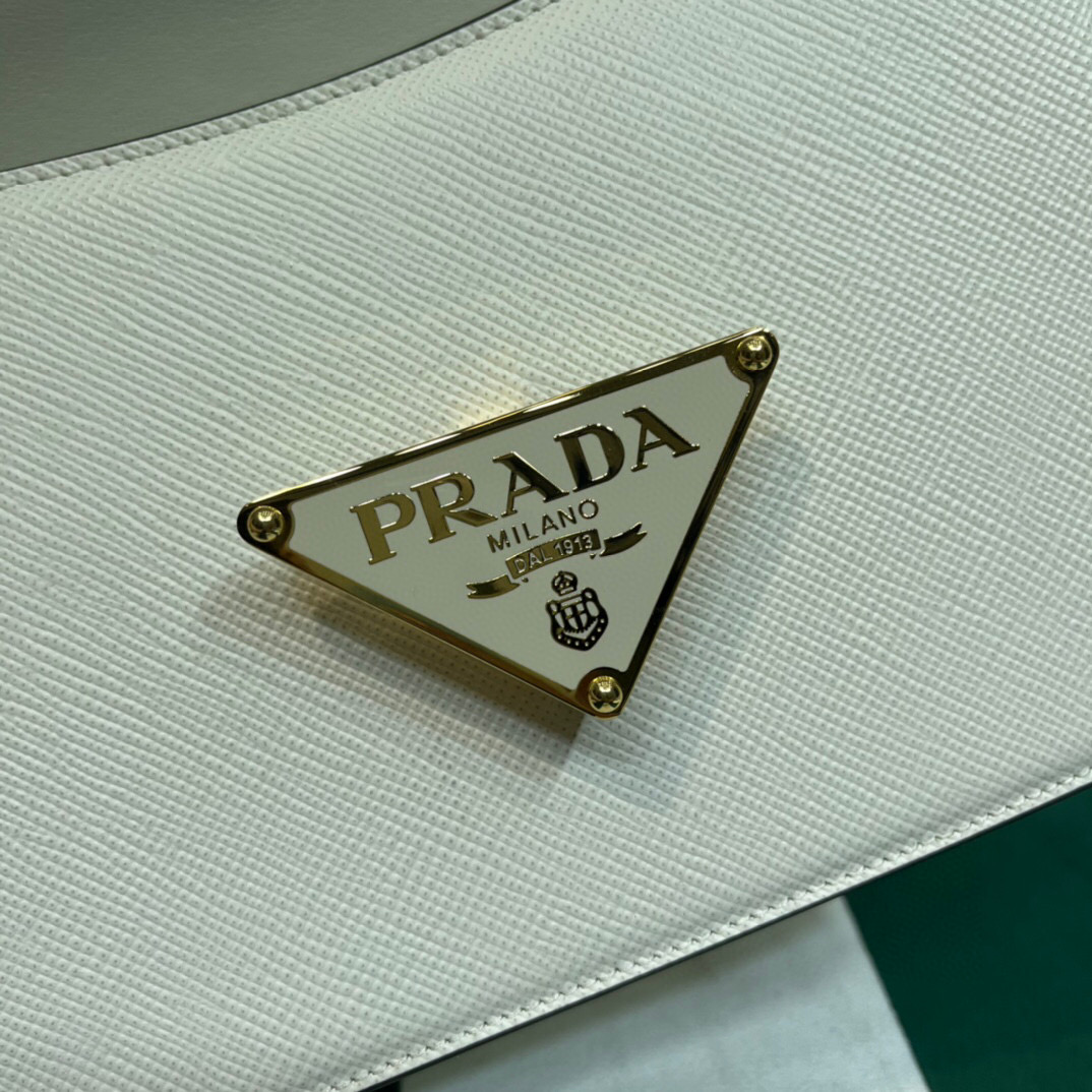 [True-to-ORIGINAL] Pra*a Emblème Saffiano Shoulder Bag In White For Women 8.6 in/22cm – 1BD320_2A4A_F0009_V_UTO