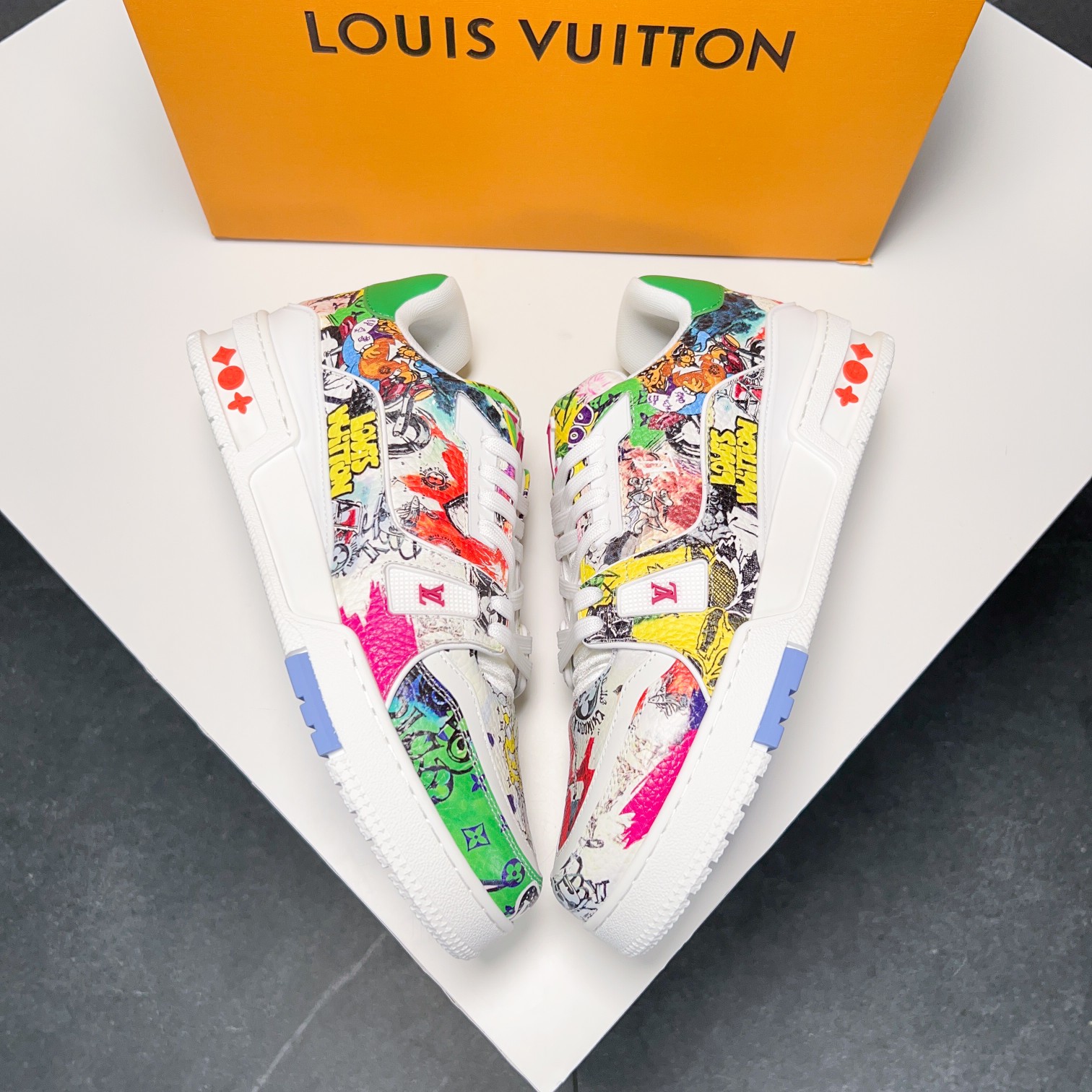 L0vis Vvtt0n LV Trainer Sneaker Multicolor For Men