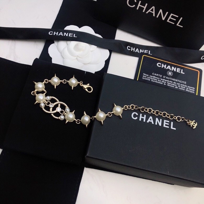 Ch**el Pearl And Star Bracelet Gold Tone For Women