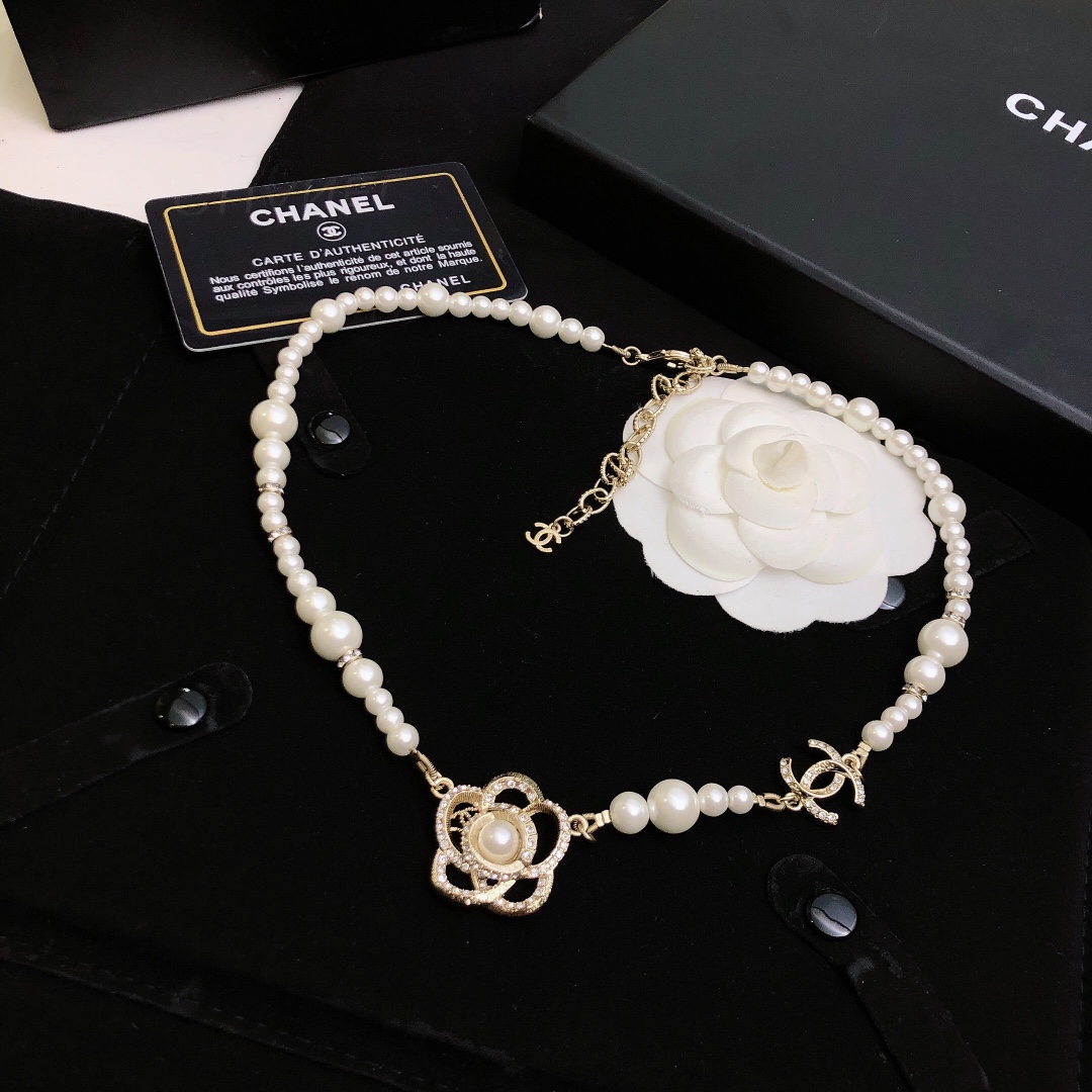 Ch**el Pearl Necklace With Flower Gold Tone For Women