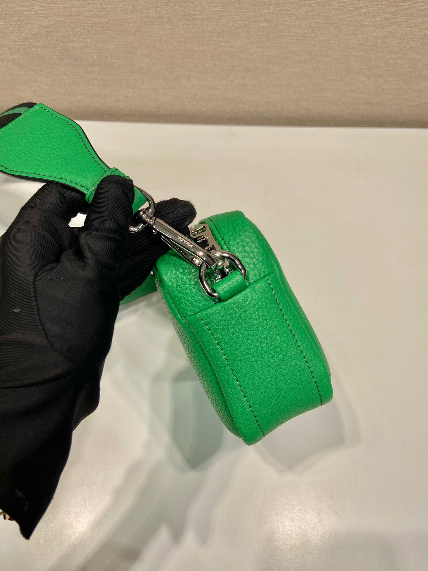 Pra*a Small Shoulder Bag In Green For Women 7.5in/ 19cm 1BH192_2DKV_F0YFM_V_3OO