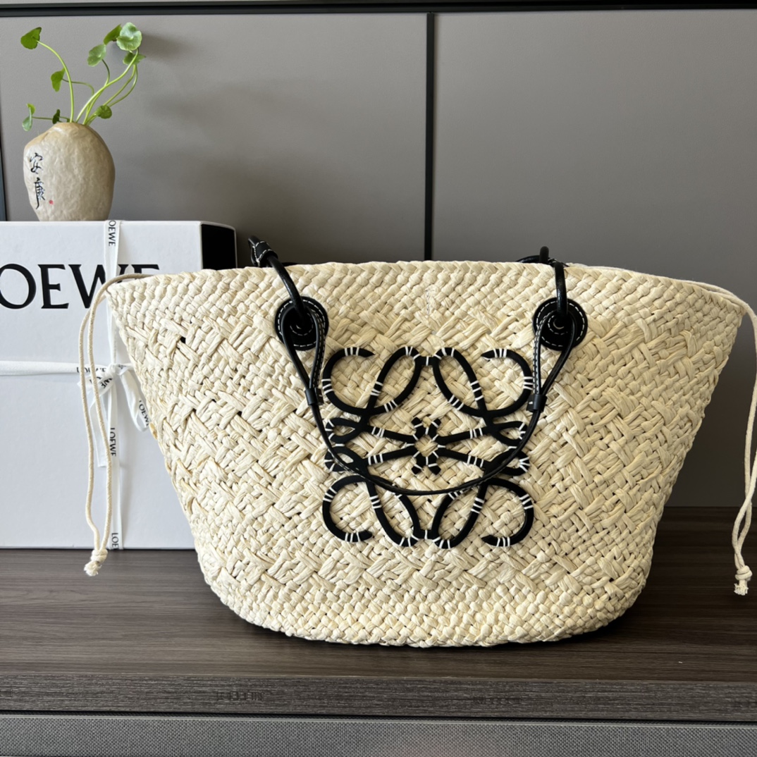 L0ew* Anagram Basket Bag Beige/Black For Women 18.1in / 46cm A223T43X02