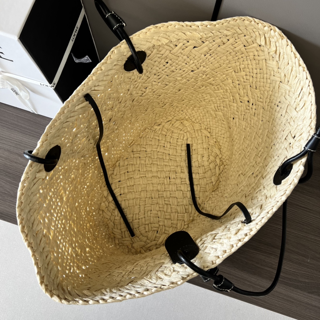 L0ew* Anagram Basket Bag Beige/Black For Women 18.1in / 46cm A223T43X02