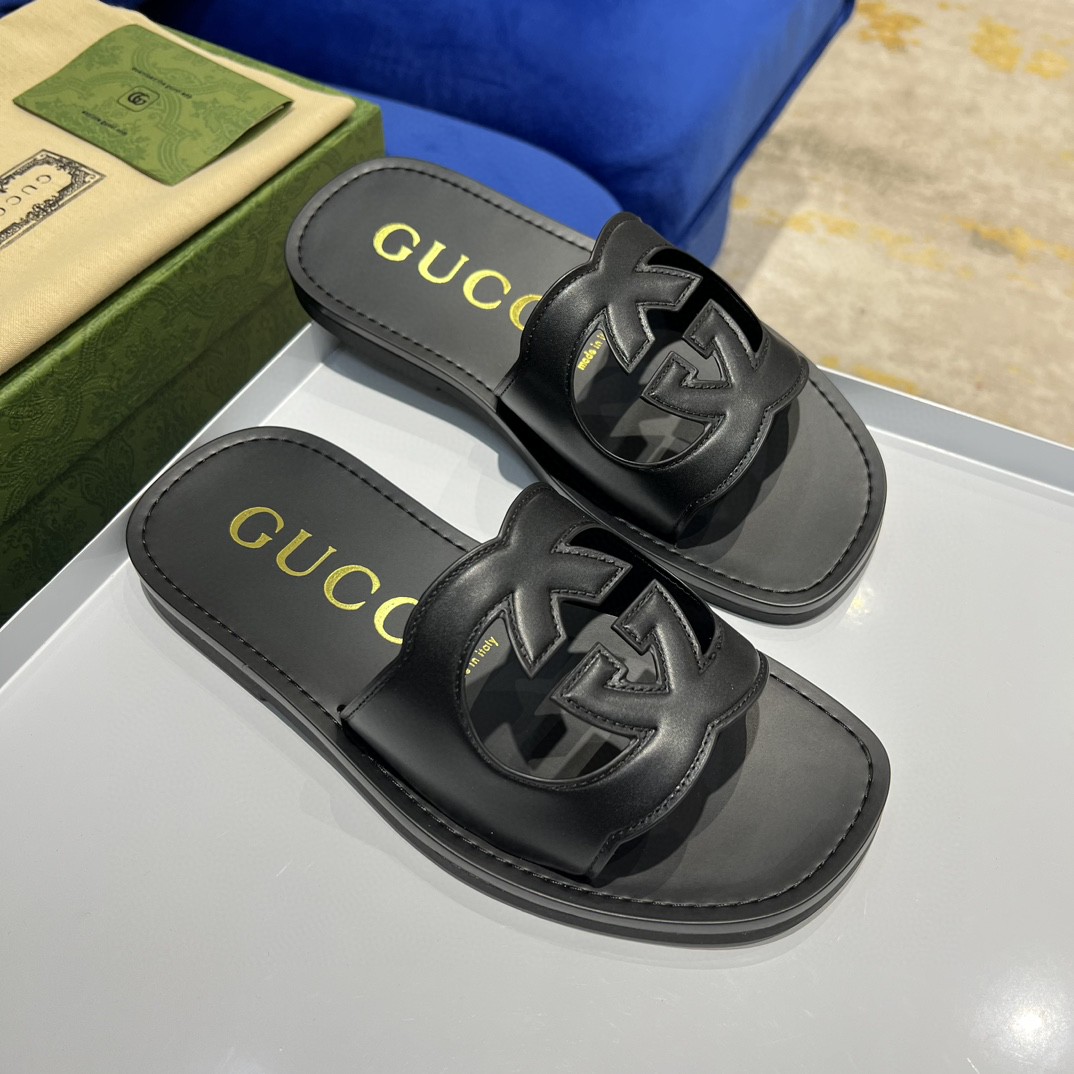 Gvc*1 Interlocking-G Cut-Out Slide Sandal Black For Men