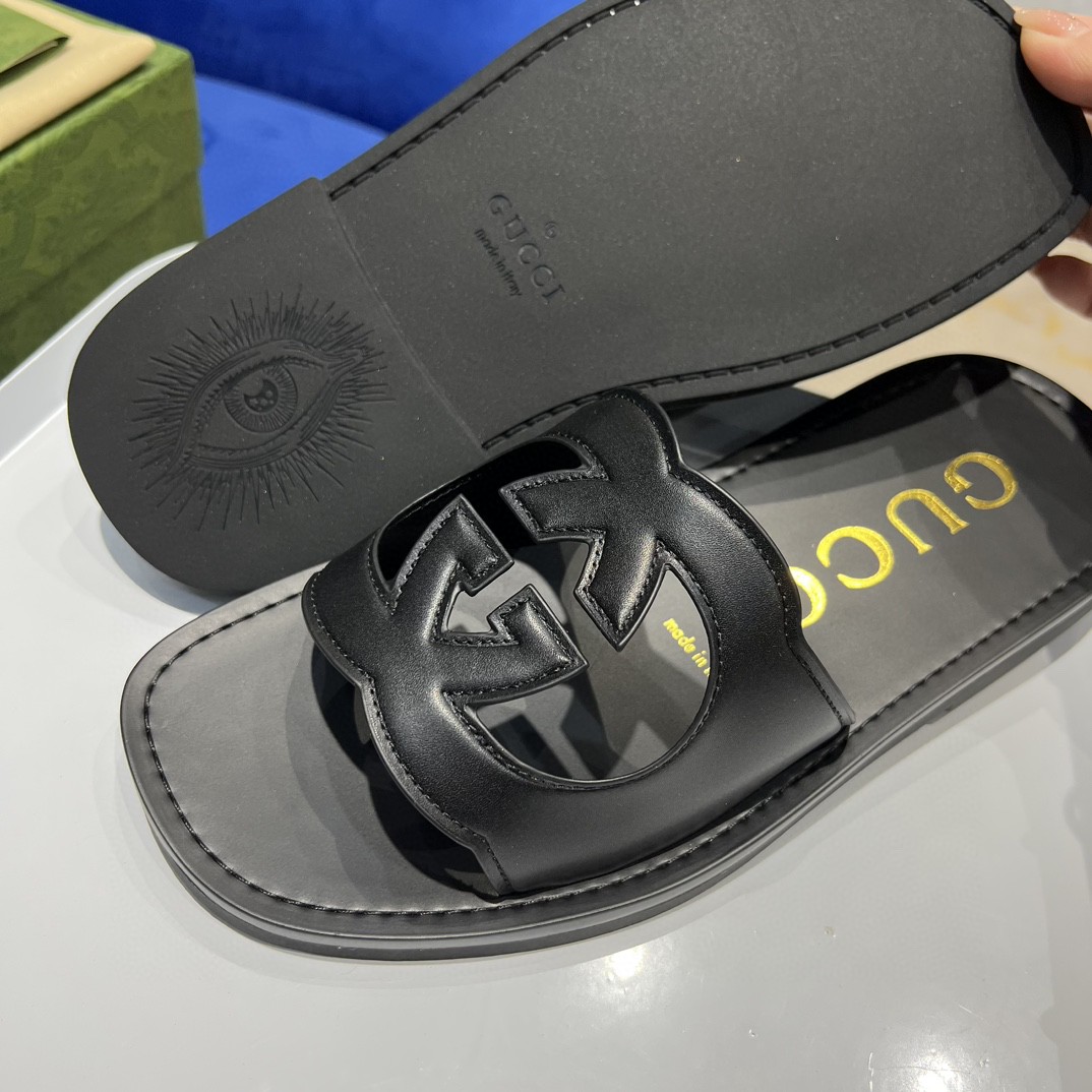 Gvc*1 Interlocking-G Cut-Out Slide Sandal Black For Men