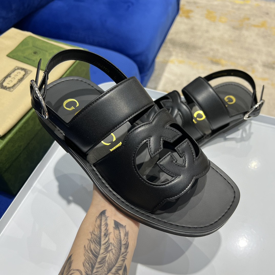 Gvc*1 Interlocking-G Sandal Black For Men 723627 US000 1000