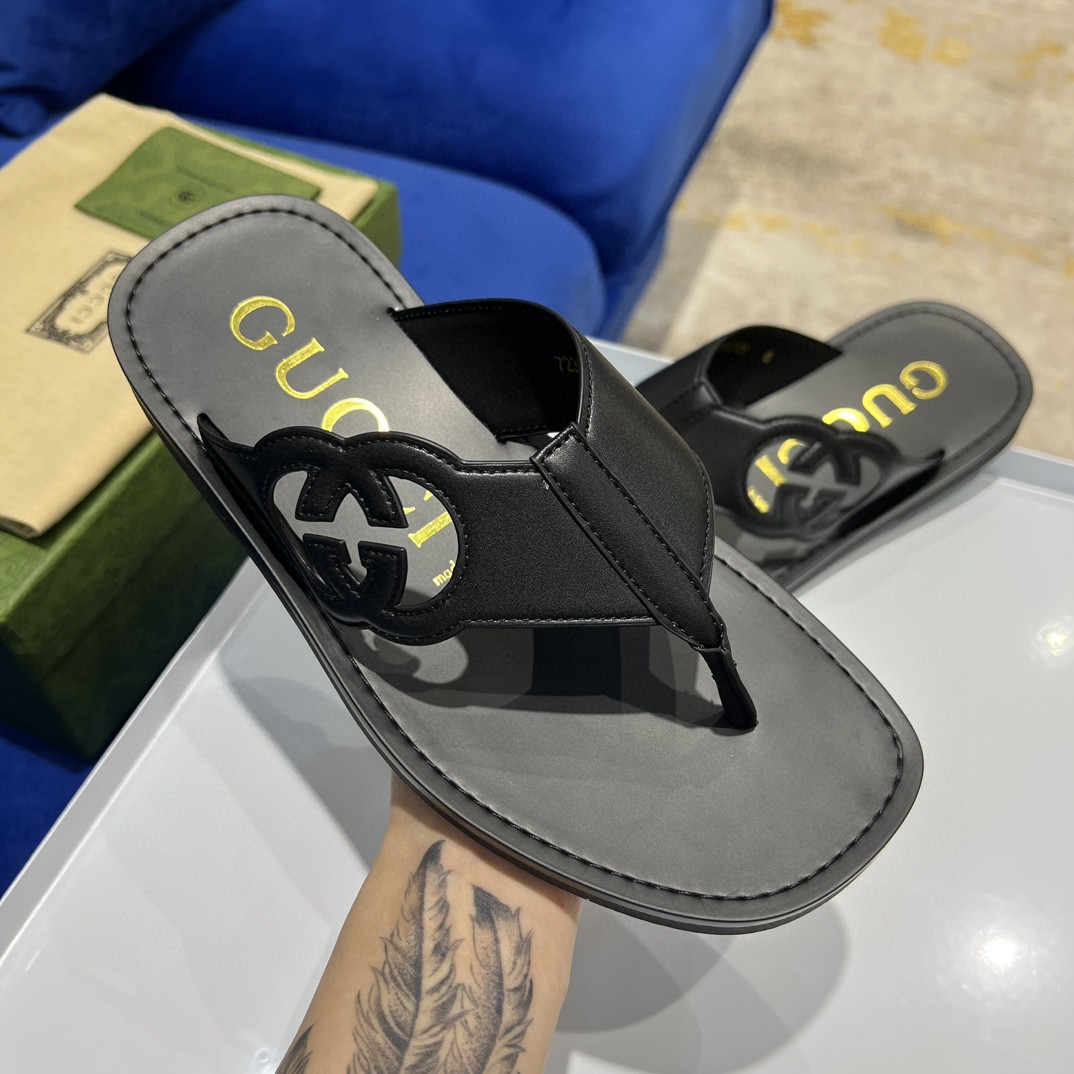 Gvc*1 Interlocking-G Thong Sandal Black For Men