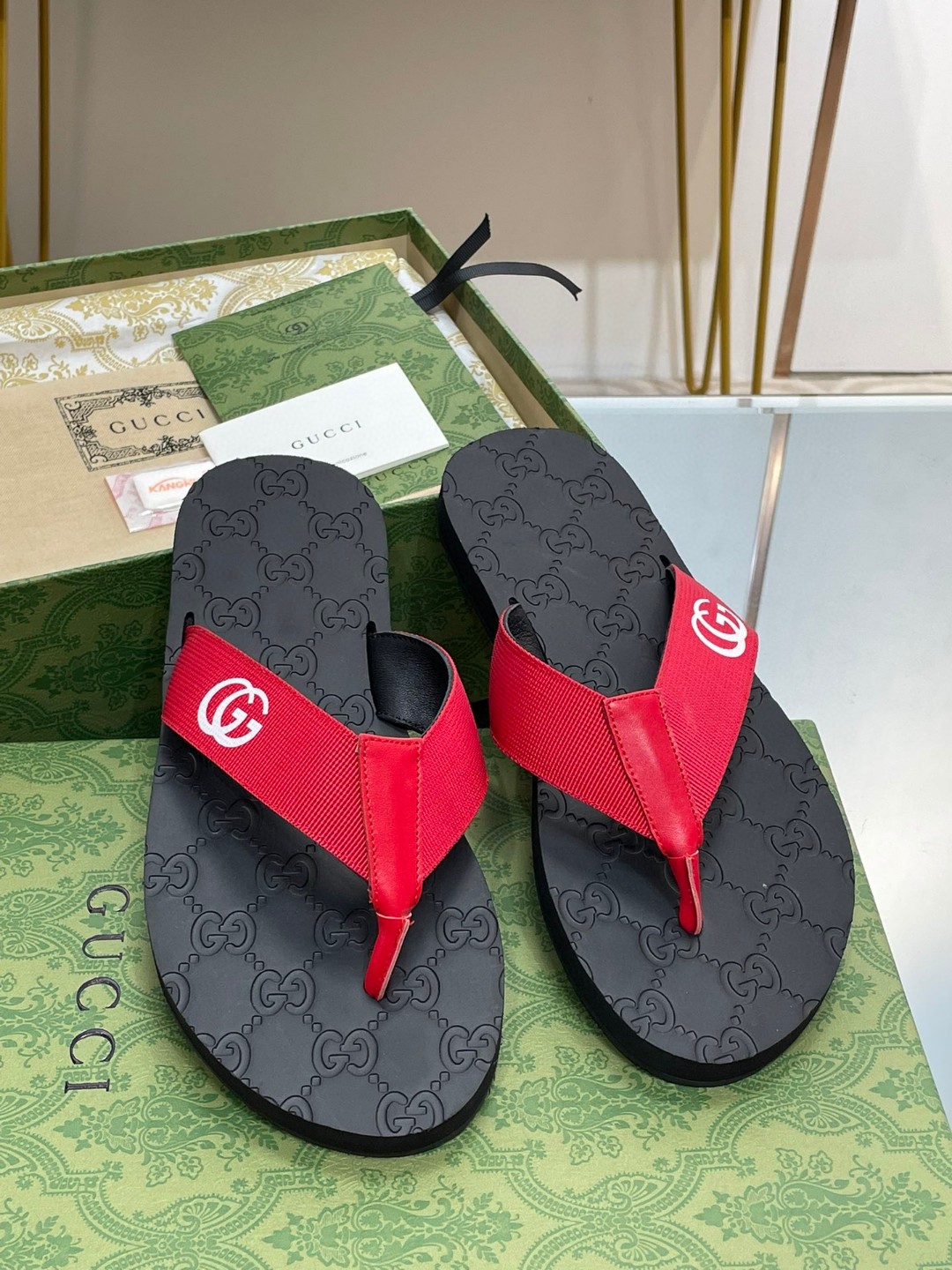 Gvc*1 Thong Sandal Red For Men