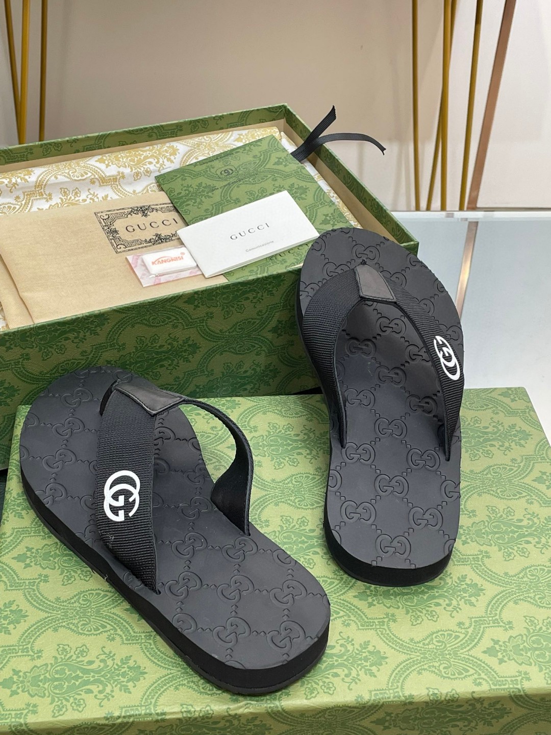 Gvc*1 Thong Sandal Black For Men