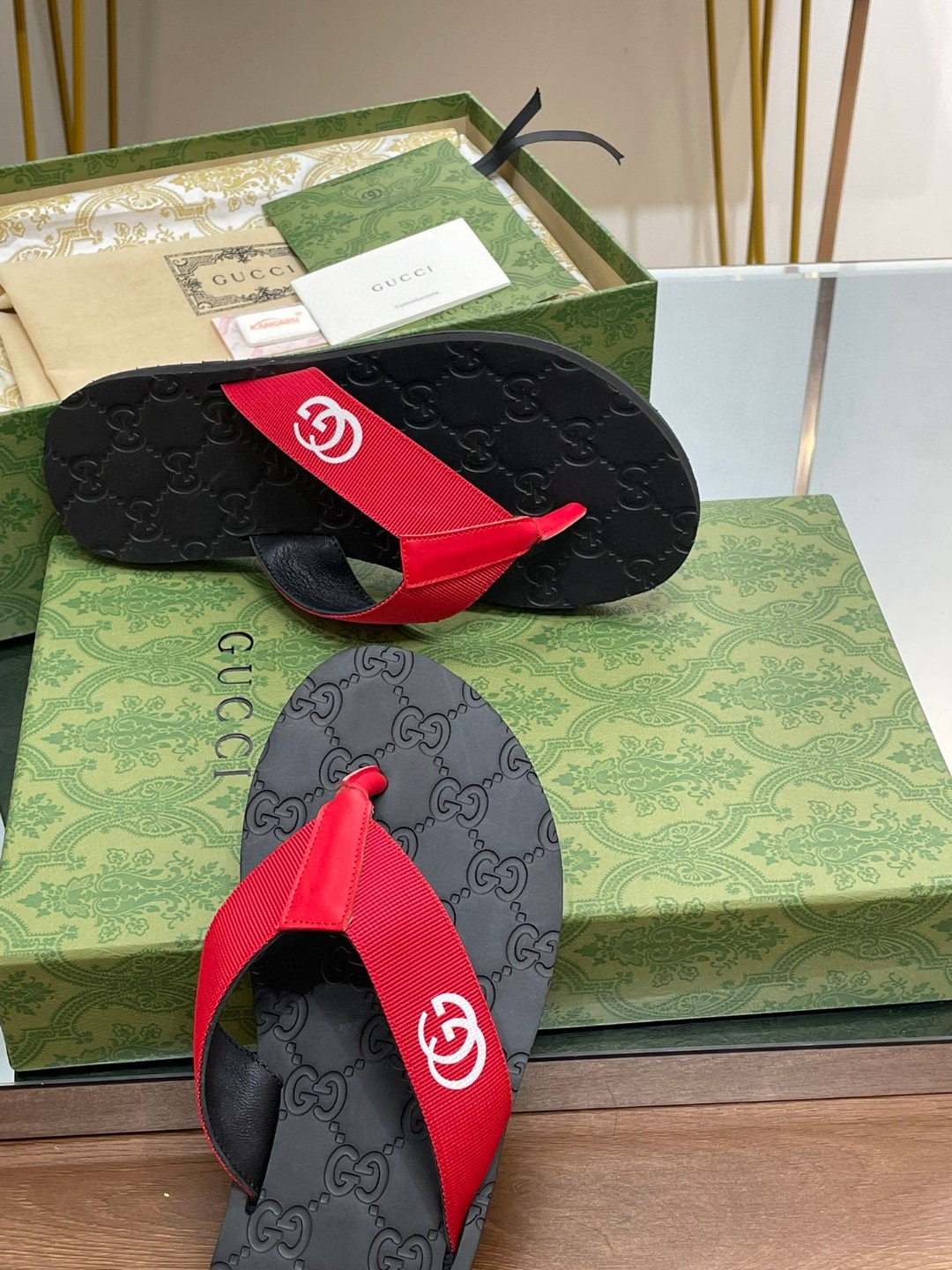 Gvc*1 Thong Sandal Red For Men