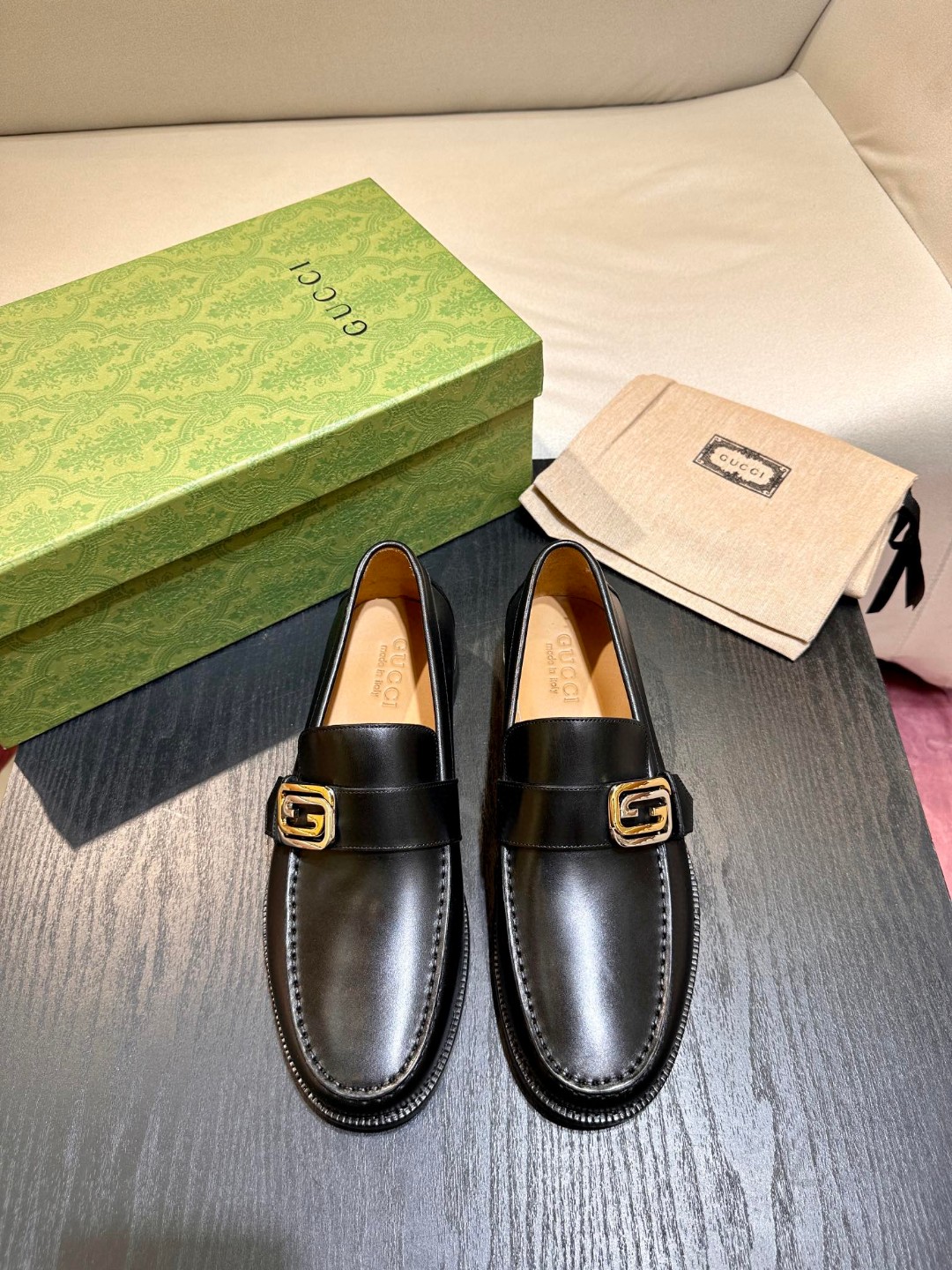 Gvc*1 Interlocking G Loafer Black For Men