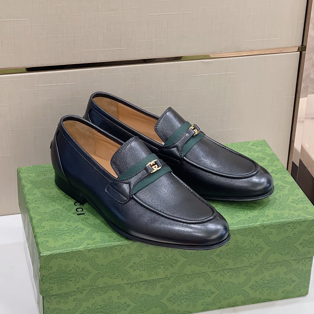 Gvc*1 Loafer With Interlocking G Black For Men