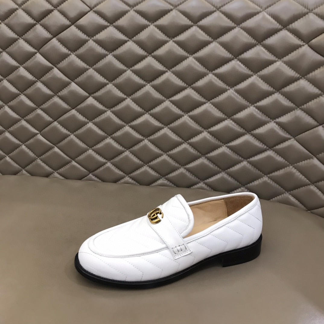 Gvc*1 Loafer With Interlocking G White For Men