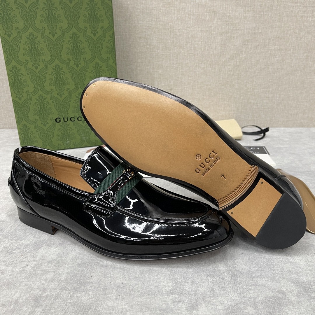 Gvc*1 Loafer With Interlocking G Black For Men