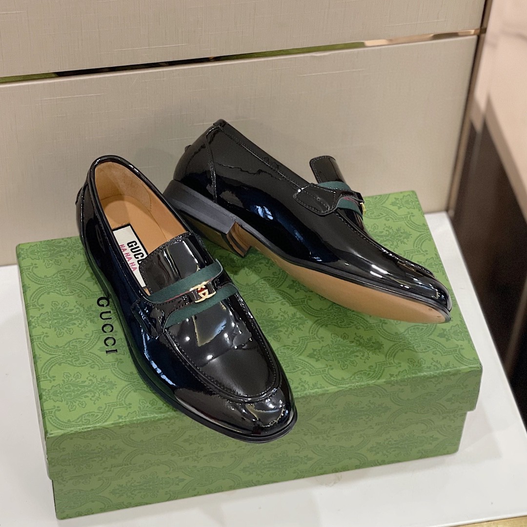 Gvc*1 Loafer With Interlocking G Black For Men