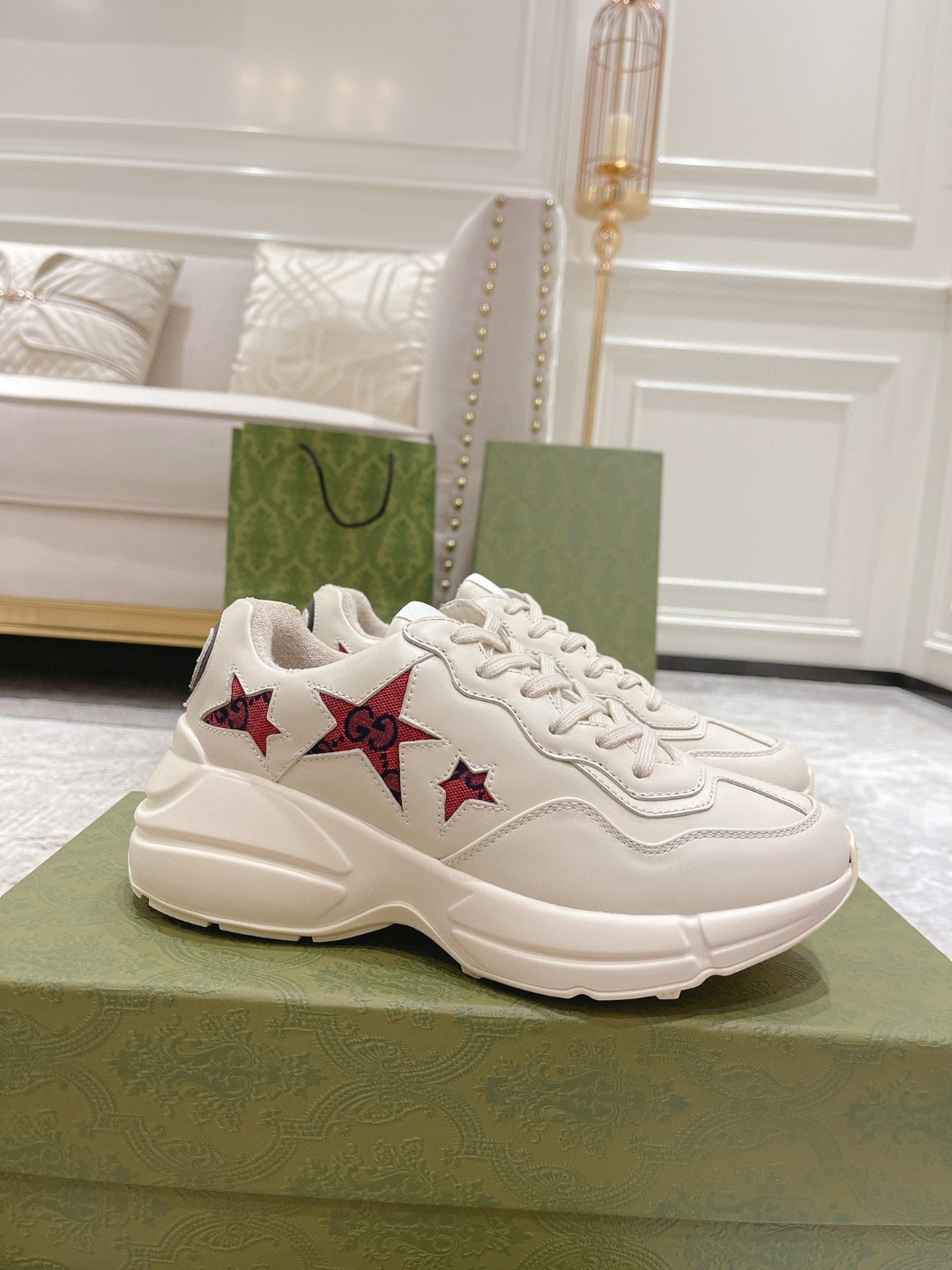 Gvc*1 Rhyton Sneaker With Stars White For Men 664961-2SHC0-9560