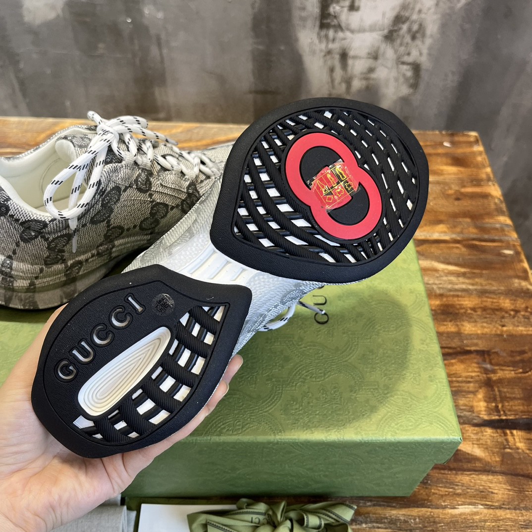 Gvc*1 Run Sneaker Grey For Men