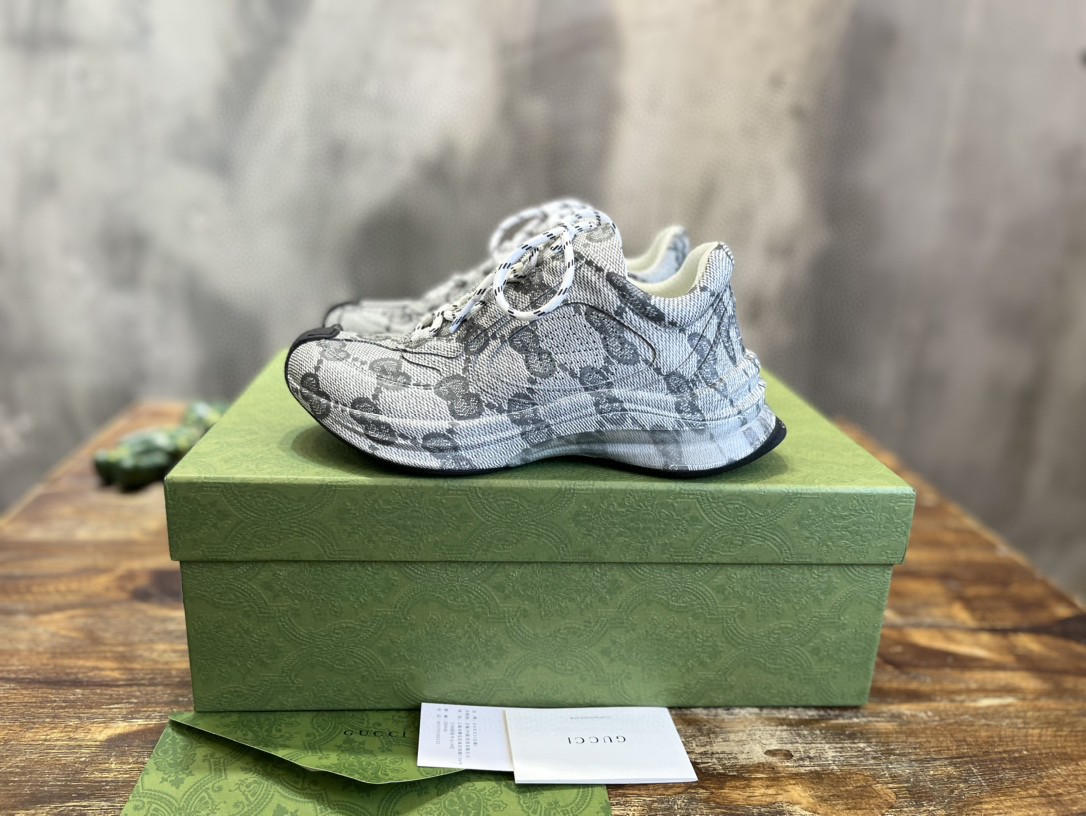 Gvc*1 Run Sneaker Grey For Men