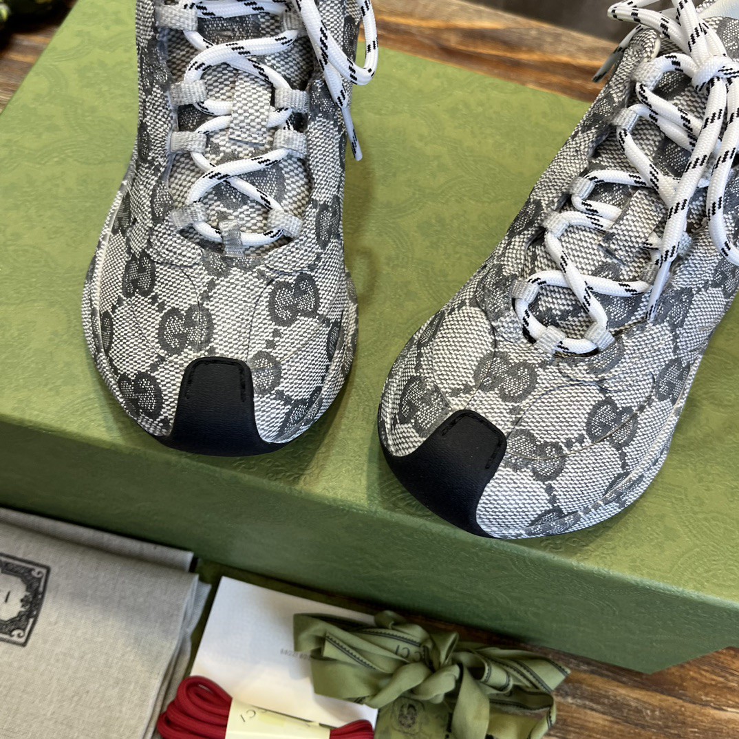Gvc*1 Run Sneaker Grey For Men