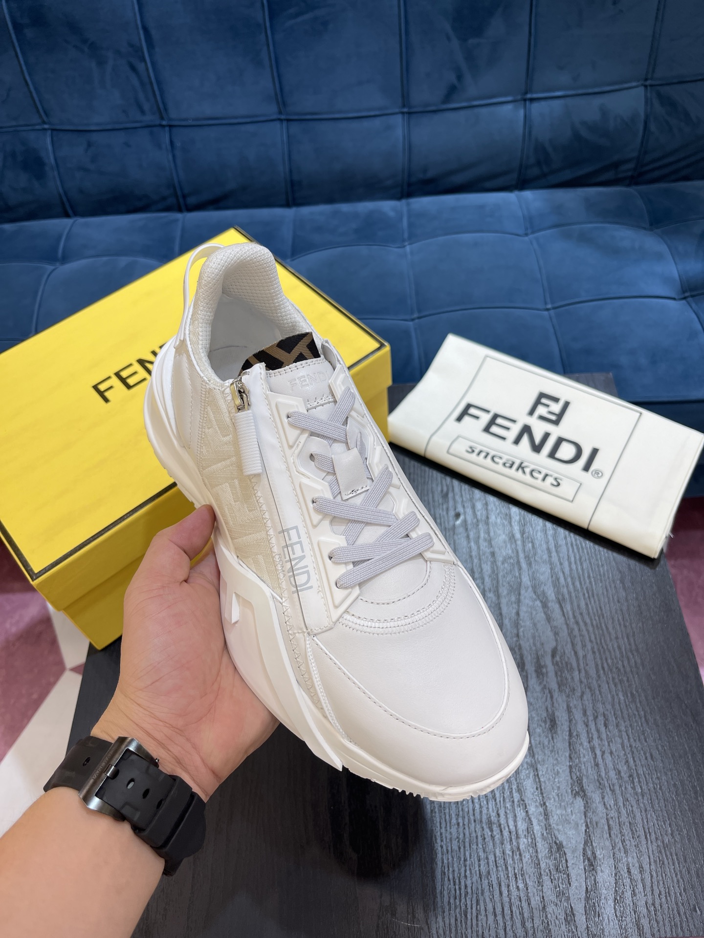 F**di FD Flow Sneakers White For Men 7E1392AK1QF1HGQ