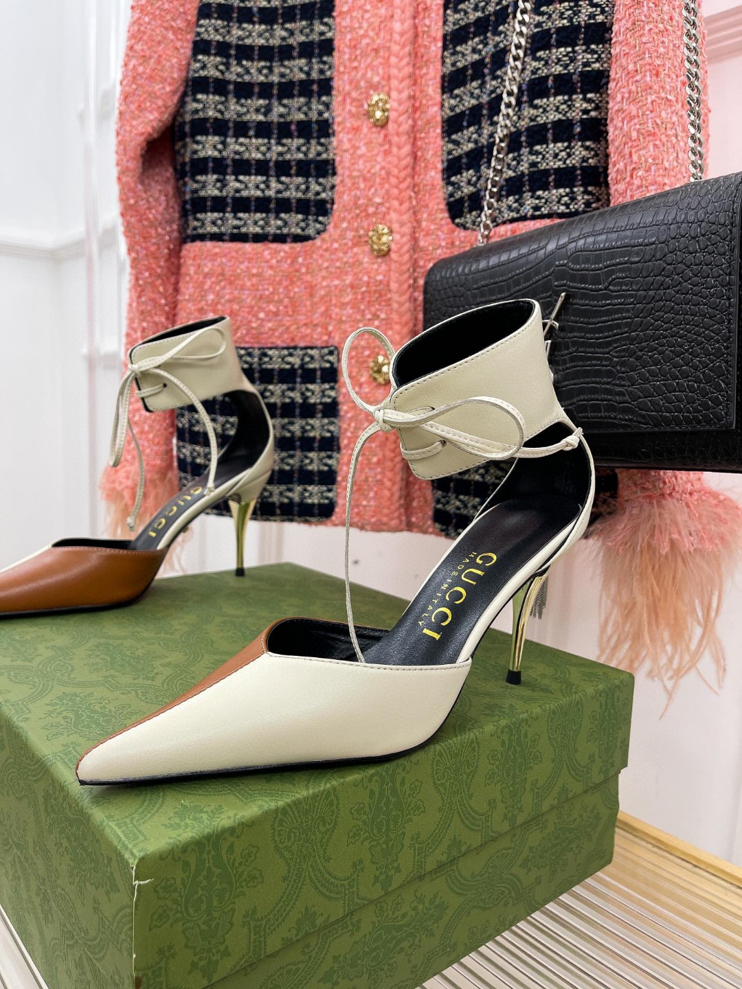 Gvc*1 High Heel Pump With Ankle Cuff White And Brown For Women ‎715146 BKO60 9057