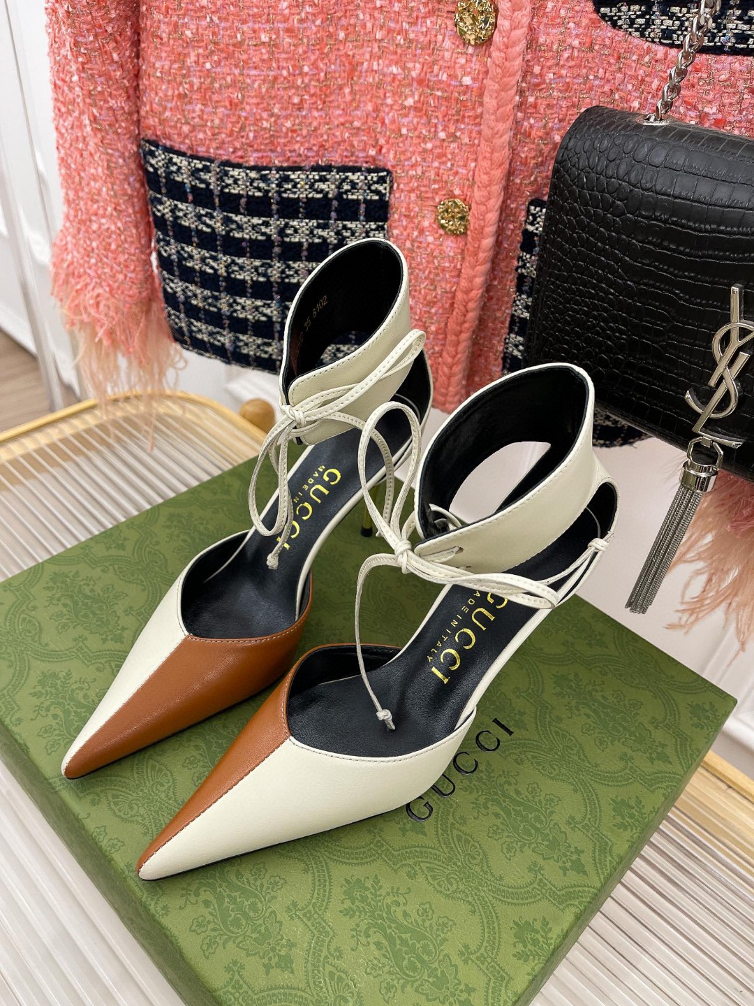 Gvc*1 High Heel Pump With Ankle Cuff White And Brown For Women ‎715146 BKO60 9057