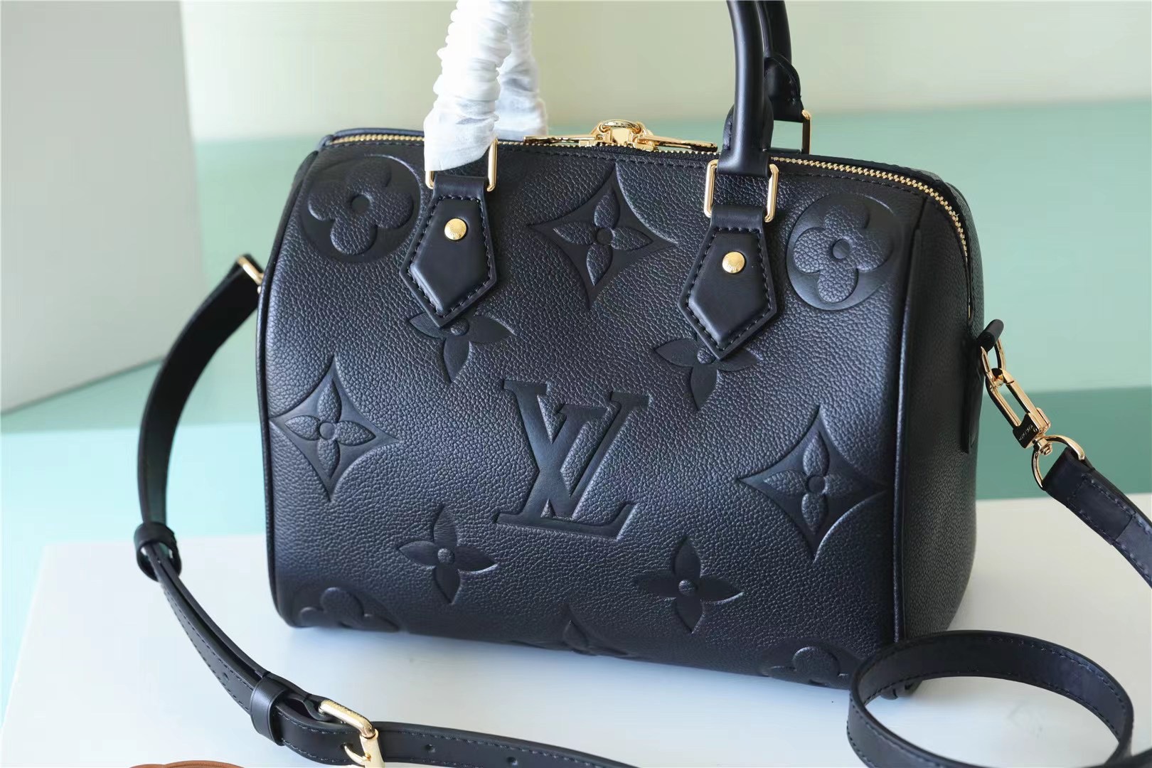 L0vis Vvtt0n Speedy Bandoulière 25 Bag Black For Women‎ 9.8n/25cm M58951