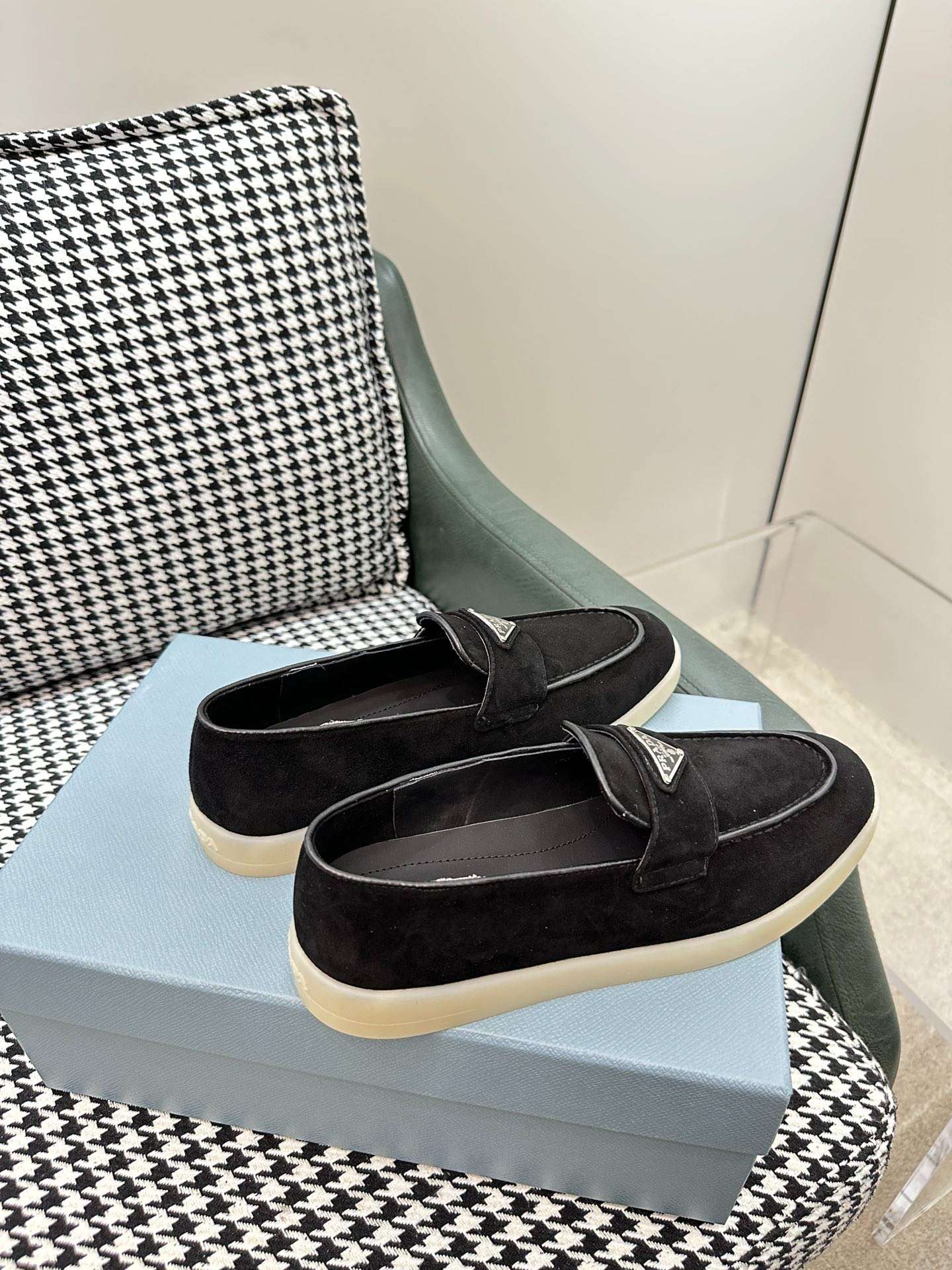 Pra*a Brushed Loafers Black For Women