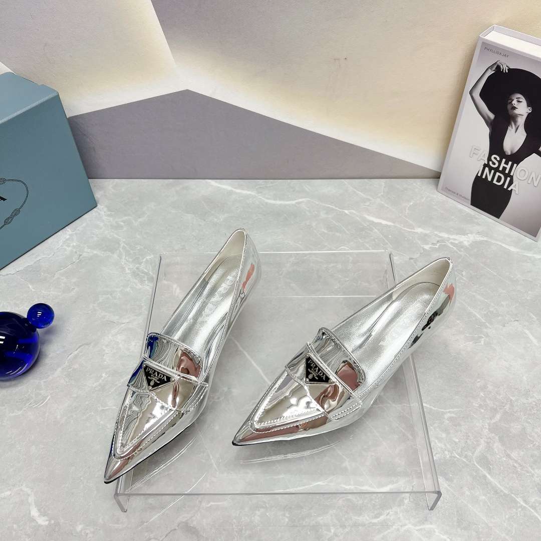 Pra*a Patent Pumps Silver For Women