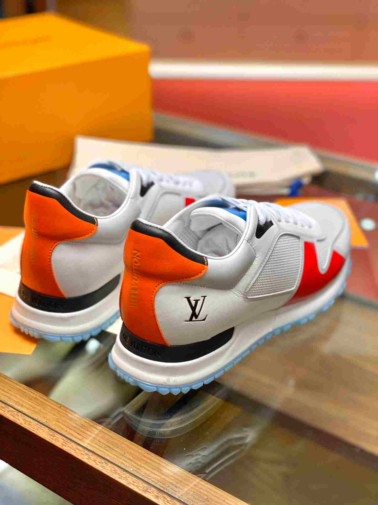 L0vis Vvtt0n Run Away Sneaker Grey For Men