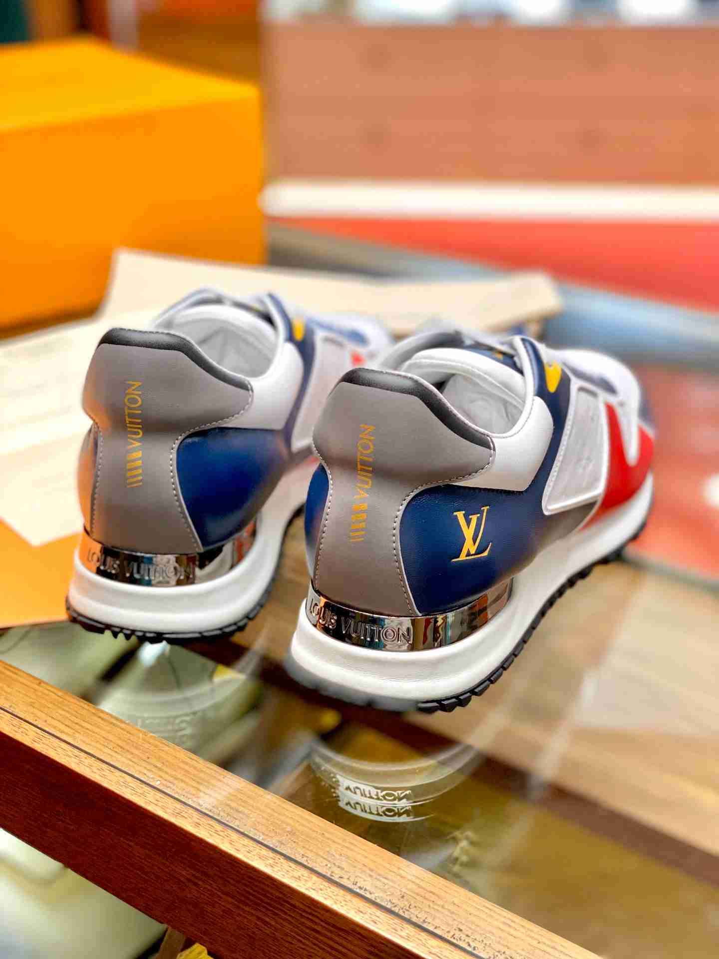 L0vis Vvtt0n Run Away Sneaker Multicolor For Men