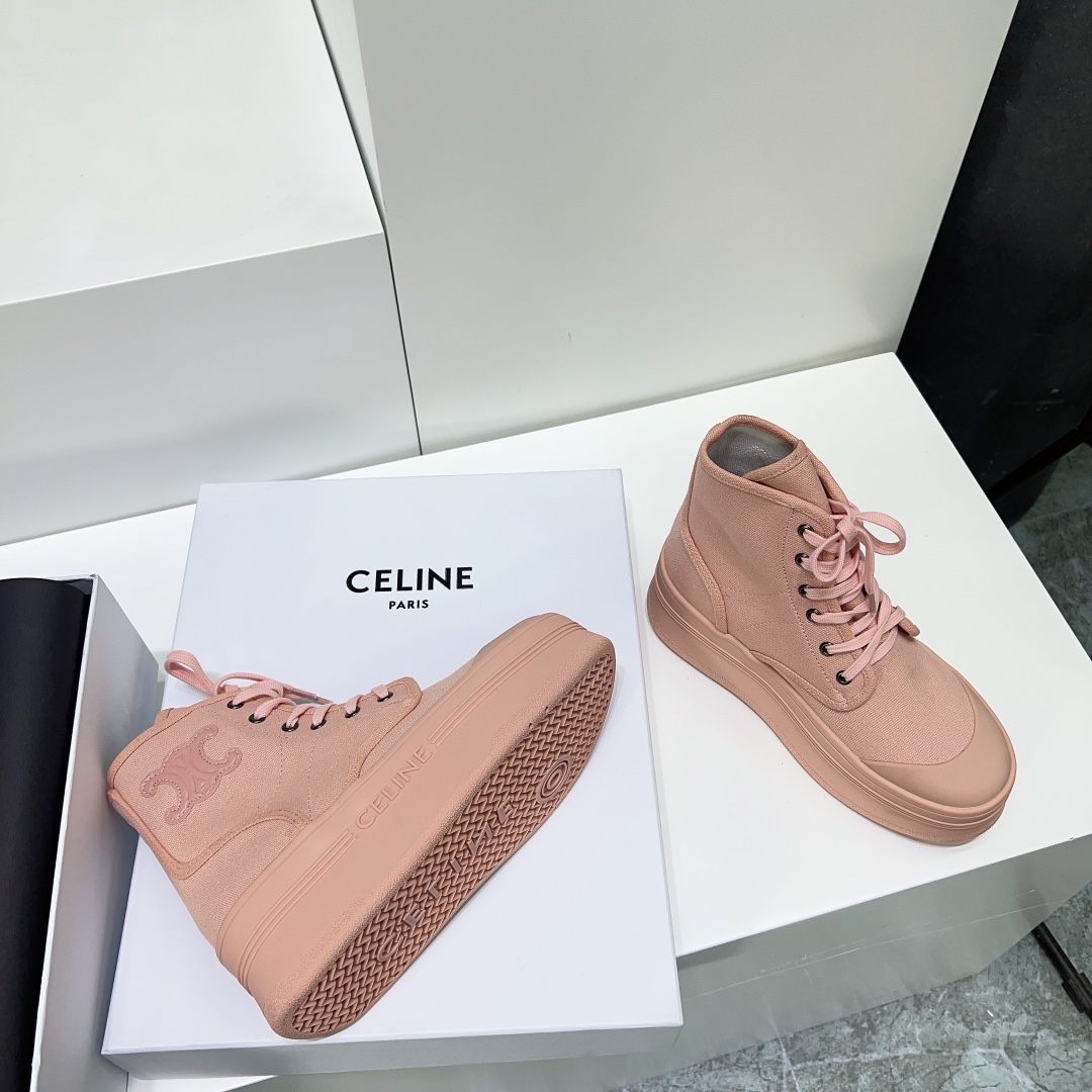 Ce1i*e Block With Triomphe Patch In Canvas Light Pink For Women