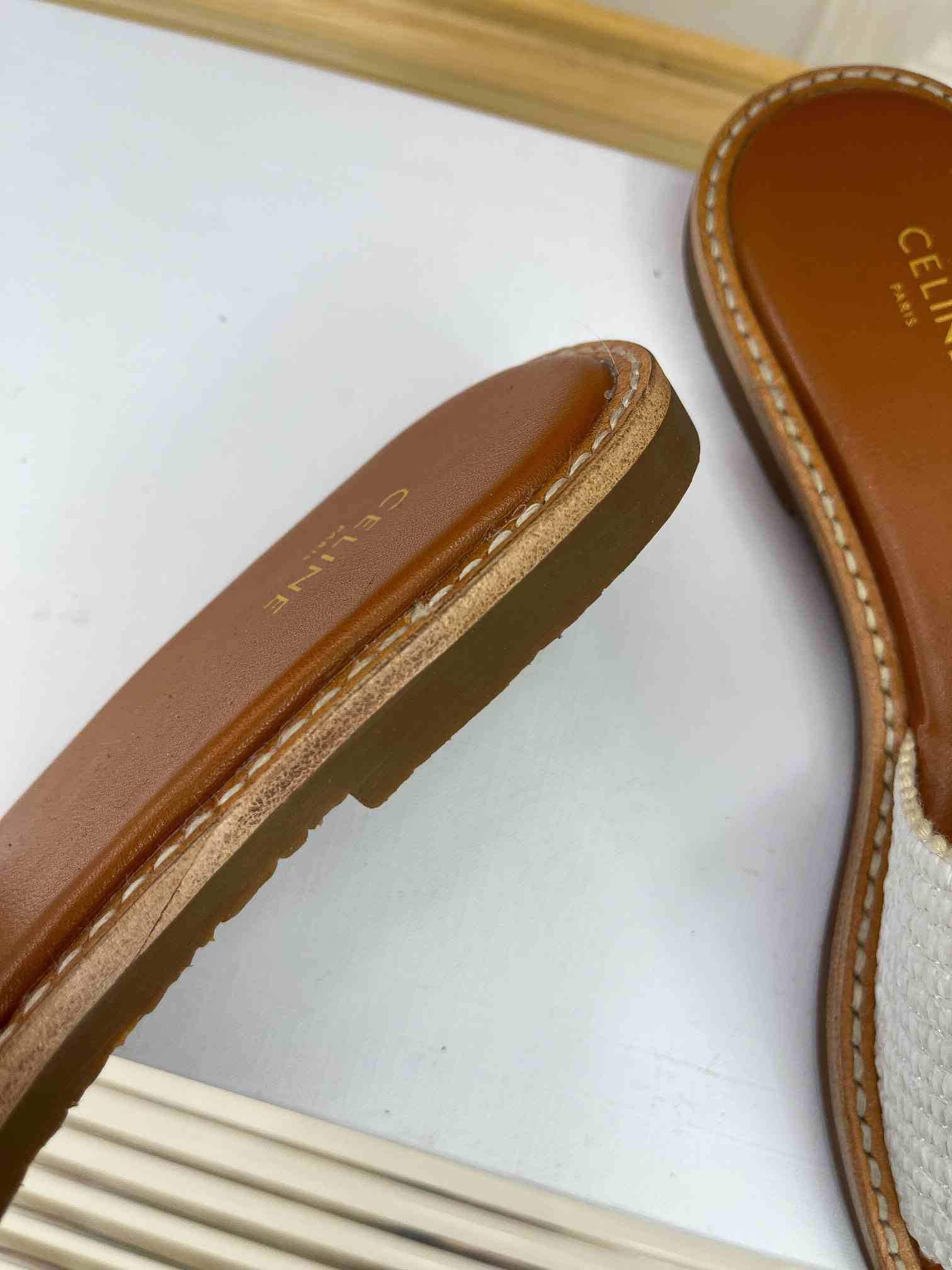 Ce1i*e Lympia Flat In Raffia White For Women