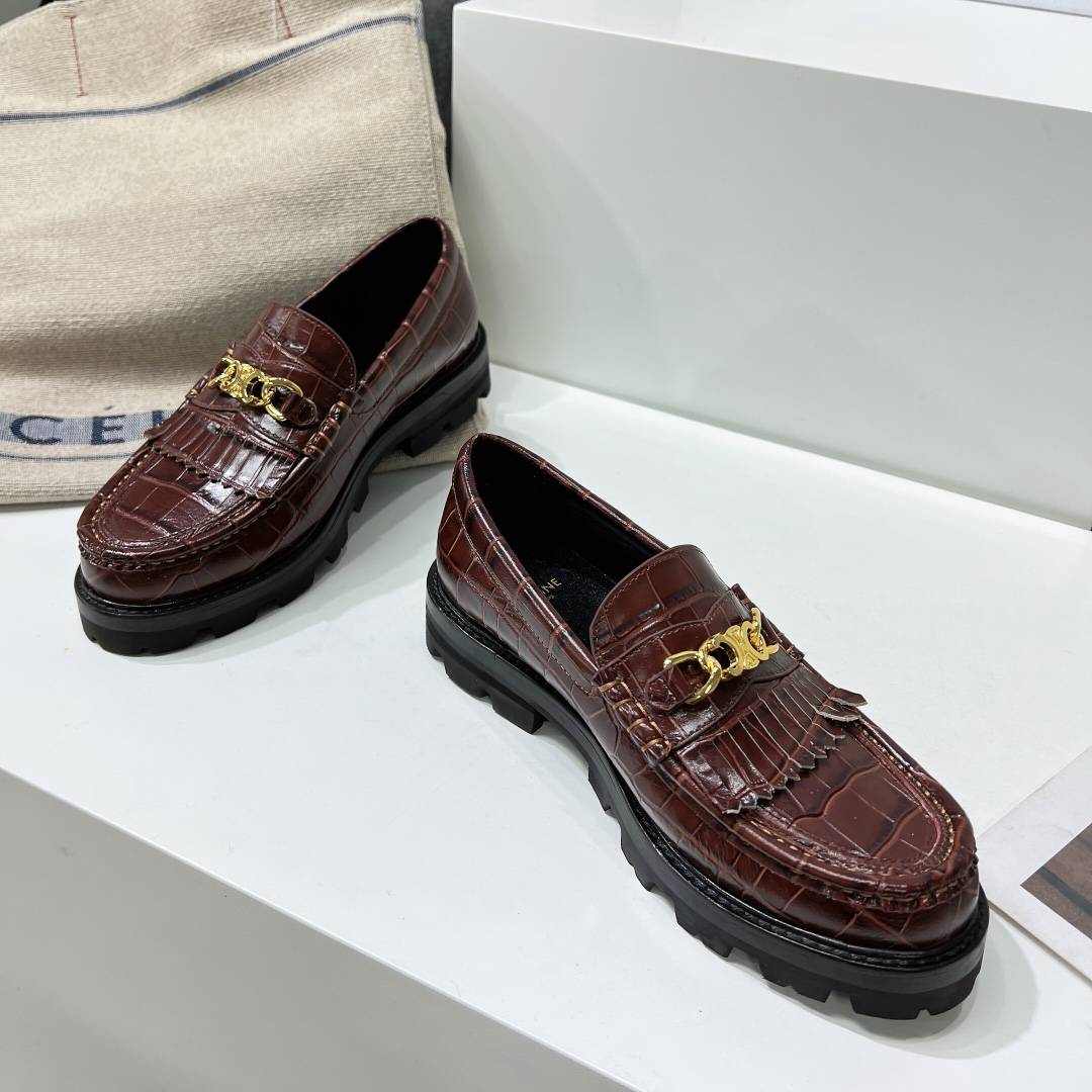 Ce1i*e Margaret Loafer With Triomphe Dark Brown For Women 344893656C.19DK