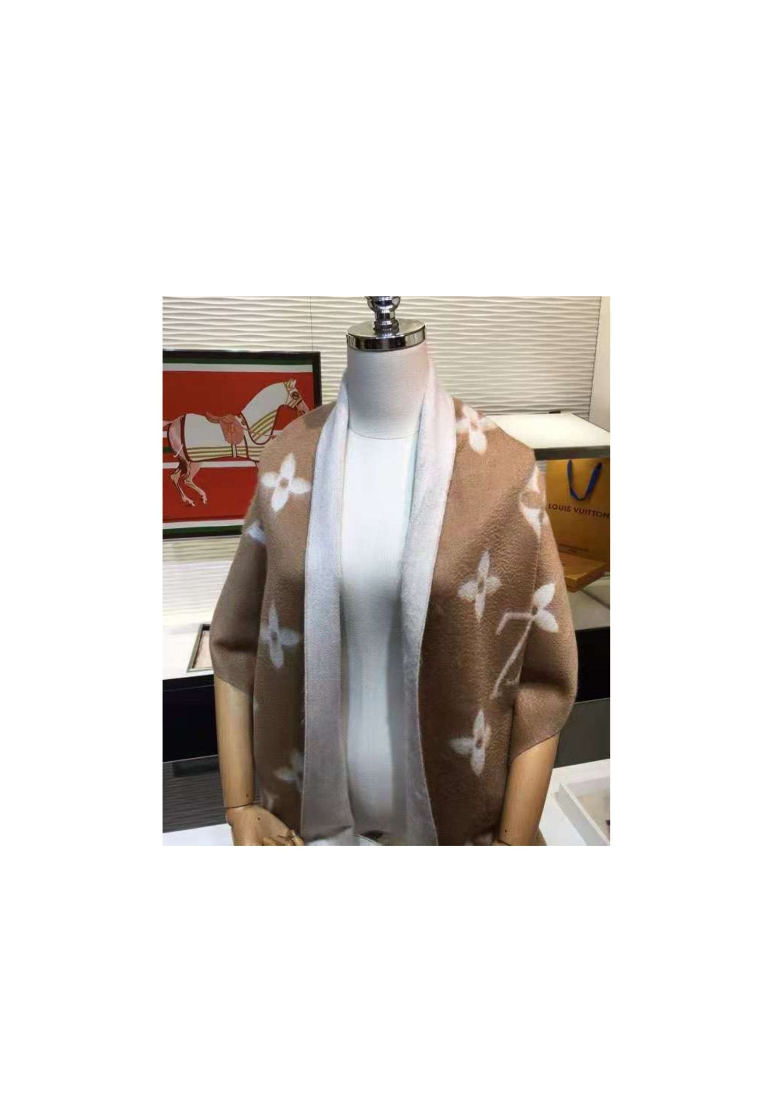 Reykjavik Scarf Brown For Women M76067