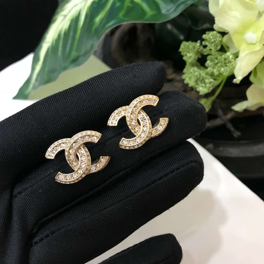 Ch**el Halo CC Earrings Gold For Women
