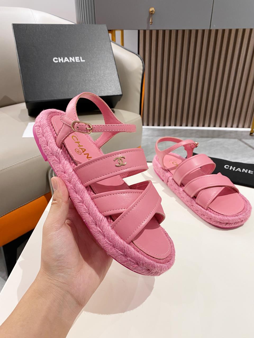 Ch**el Straw Weave Strap Thick Sole Crossbody Pink For Women