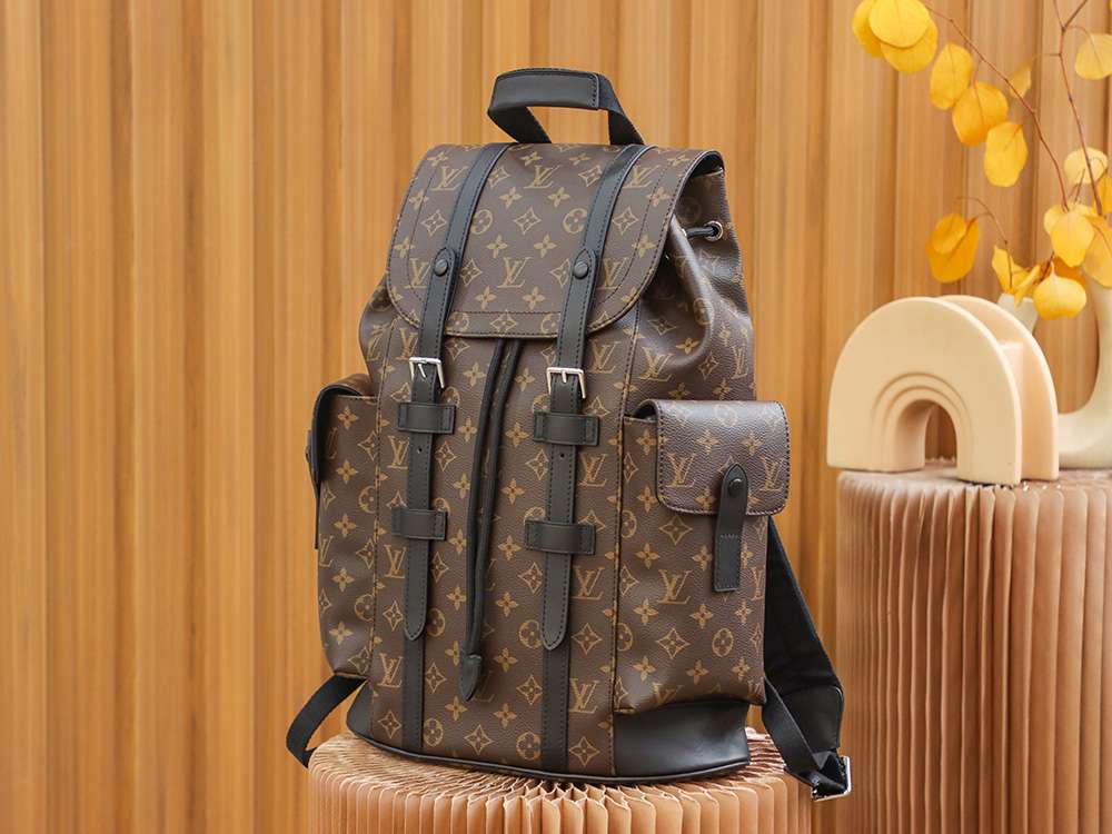 L0vis Vvtt0n Christopher MM Backpack Brown For Men 44cm / 17.3in M43735