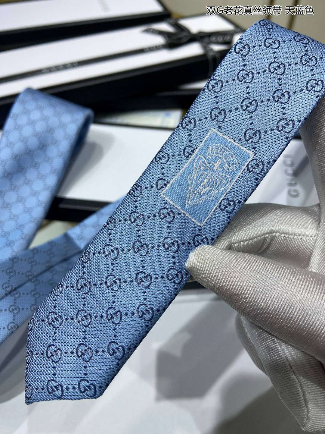Gvc*1 Pattern Silk Tie Blue For Men
